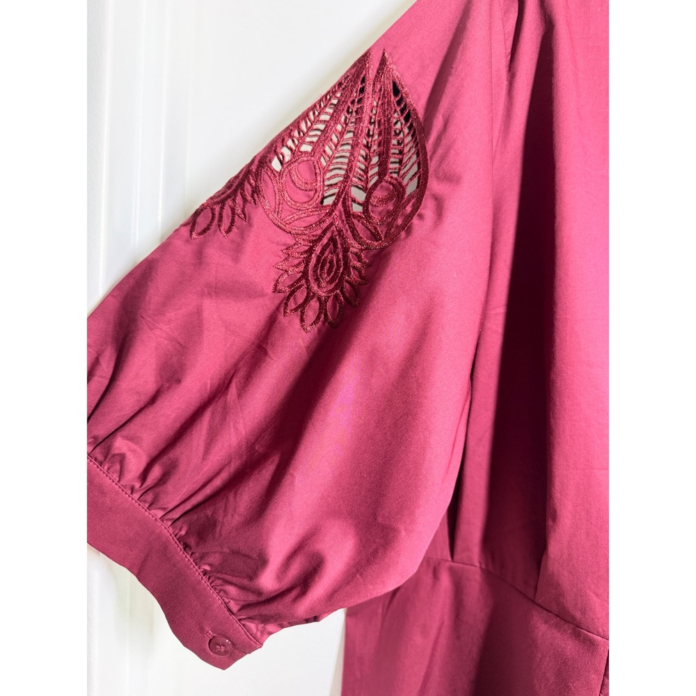 WD·NY Blouse Women 2X Burgundy NWT Eyelet Sleeve Split Neck Pullover Top - Picture 4 of 9